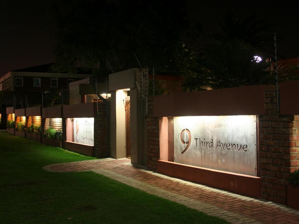 A La Martha'S Air-Port Guest House Port Elizabeth Exterior photo